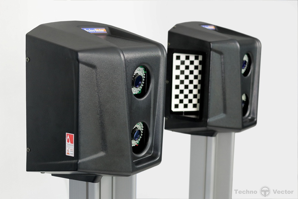 Мобильный стенд сход-развал 3D для грузовых автомобилей ТехноВектор 7 Truck T 7204 HT MC4