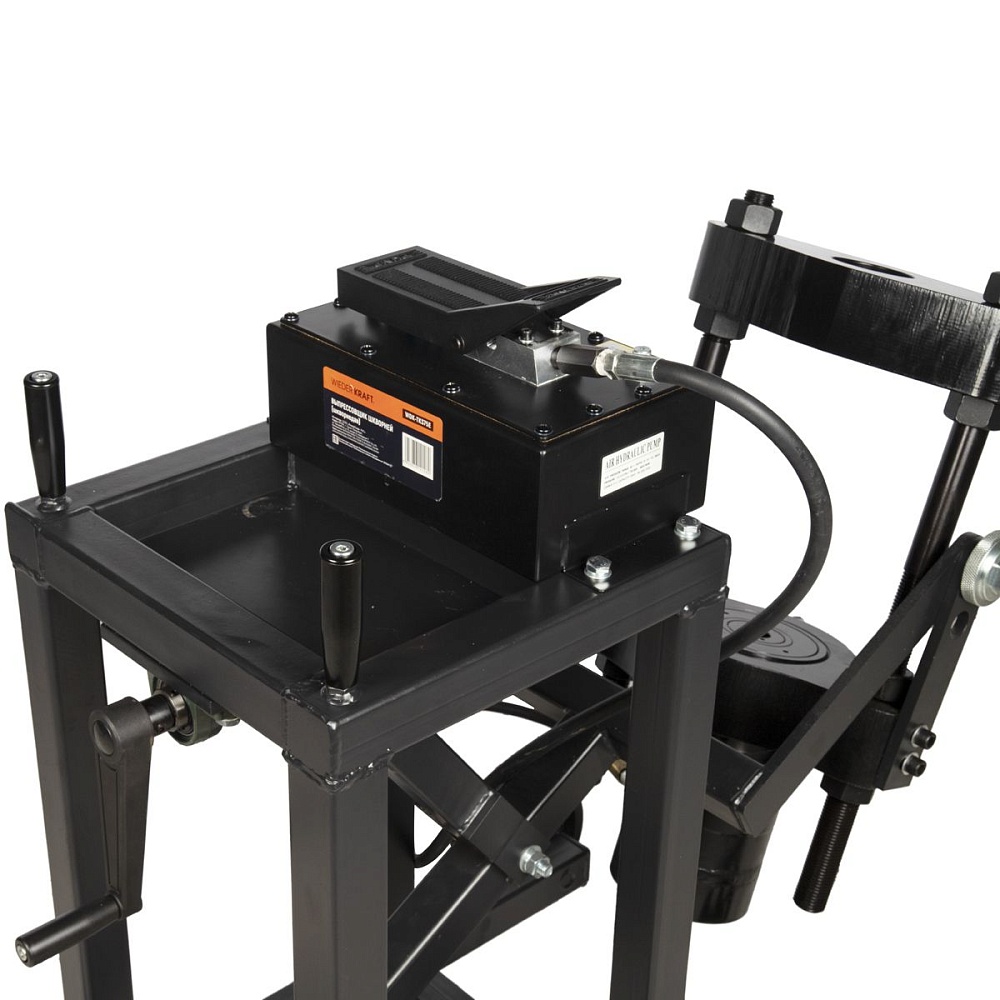 WDK-TKS75E Выпрессовщик шкворней (шкворнедав) гидравлический 75 тонн с рамой и пневмогидравлическим насосом