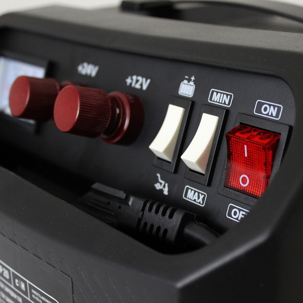 WDK-Start240 Пуско-зарядное устройство 12/24 В Wiederkraft