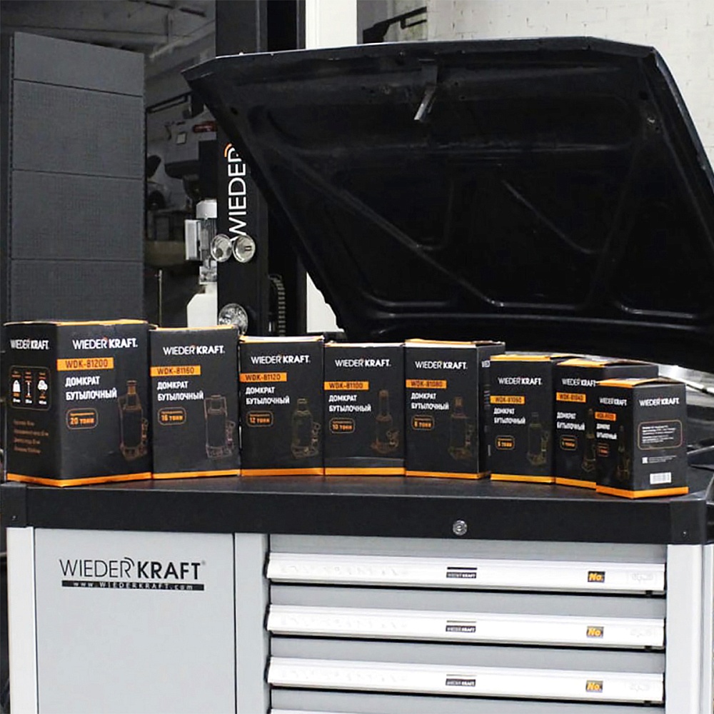 Домкрат бутылочный WDK-81500